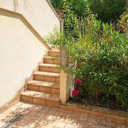 One Bedroom With Shared Pool And Wifi At *