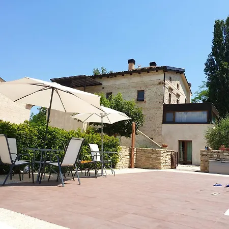 One Bedroom With Shared Pool And Wifi At Appartement