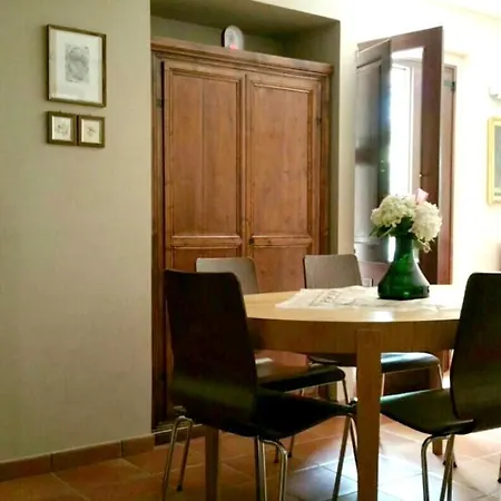One Bedroom With Shared Pool And Wifi At *