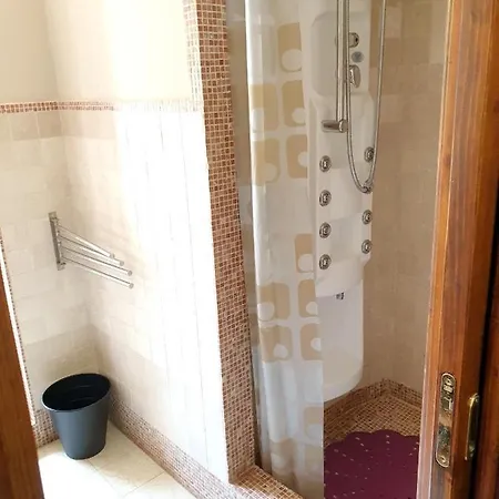 One Bedroom With Shared Pool And Wifi At *